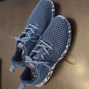 NoBull mesh runners size 10.5